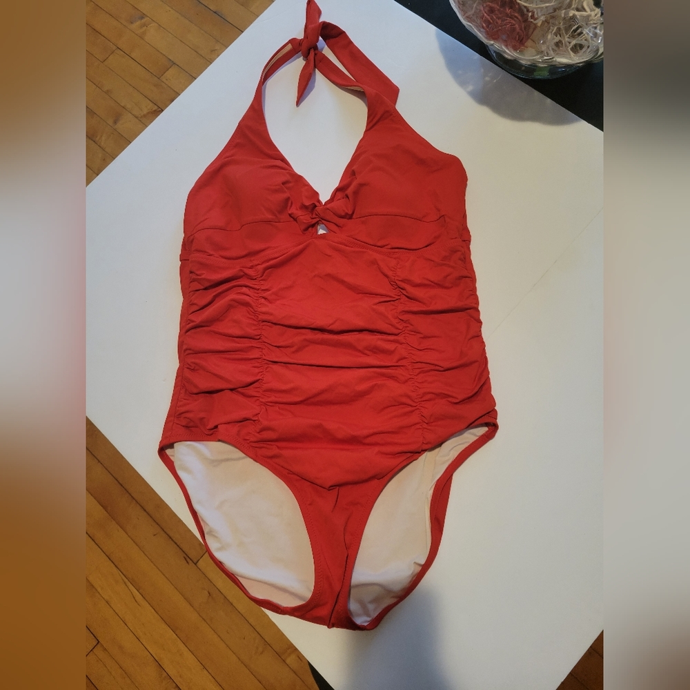 Land's End Women swim suit One Piece Red Size 14